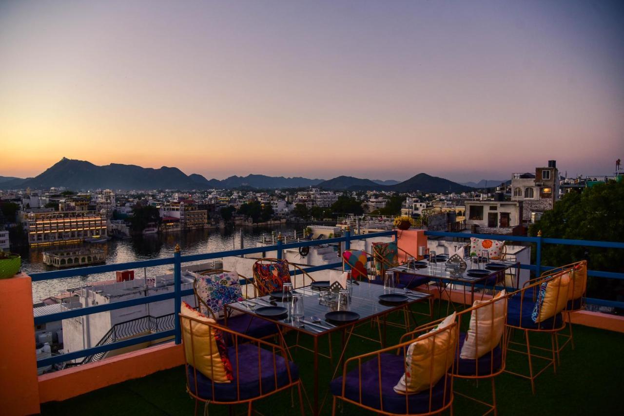 Hotel Casa By The Lake Udaipur Exterior photo